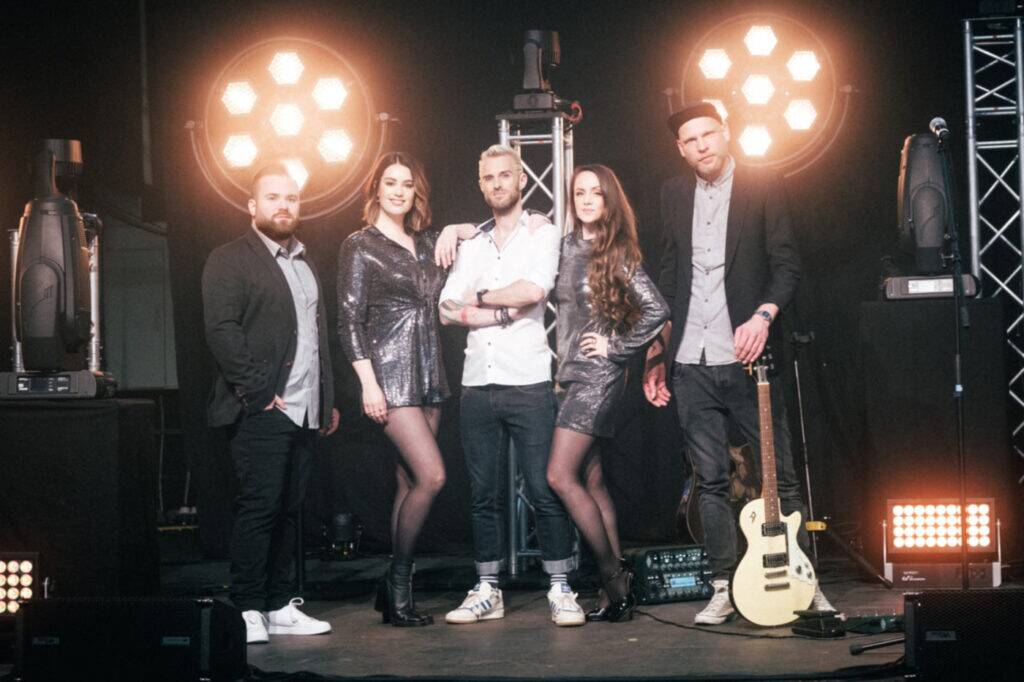 Coverband Pink Panta